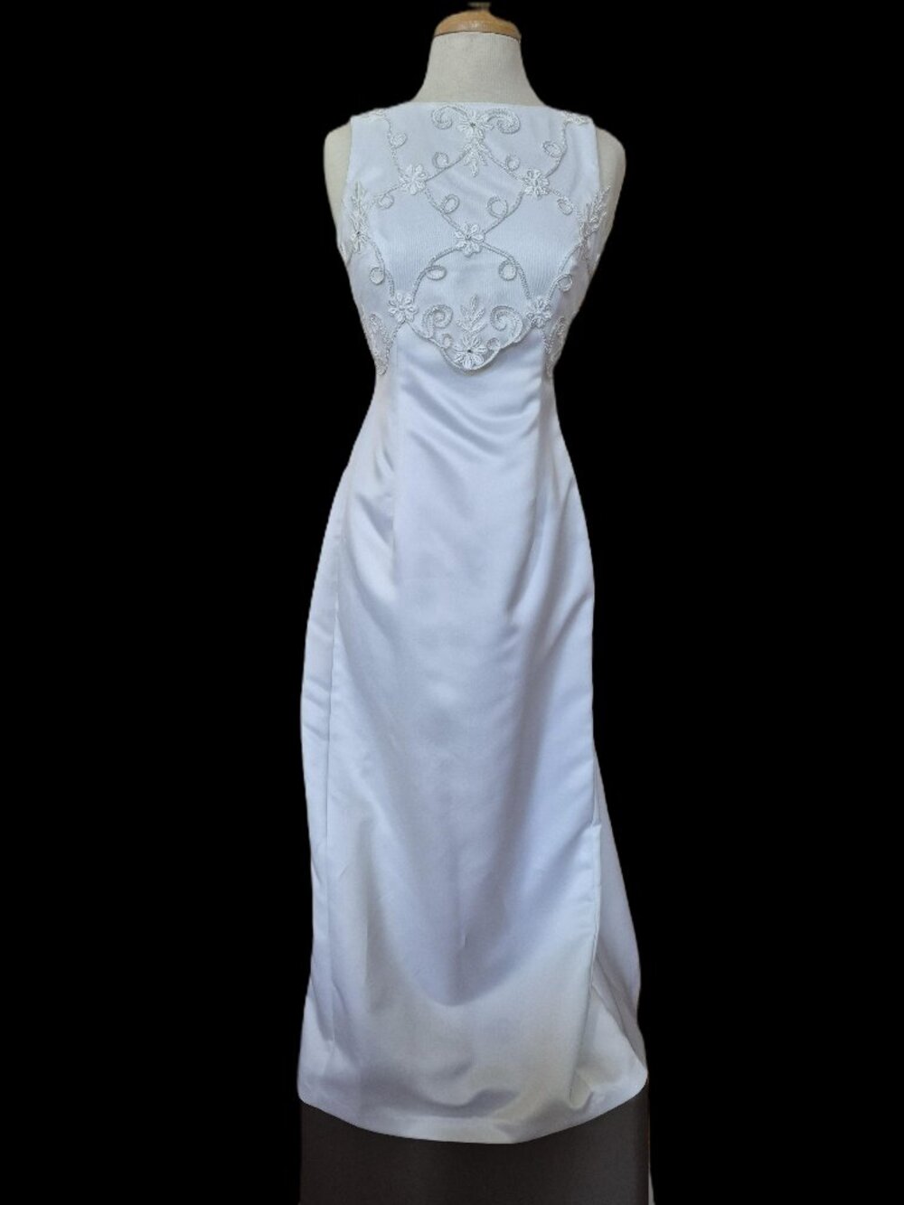Jessica McClintock Wedding Dress Timeless Column Silhouette Low Back Size 6